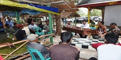 Bertemu Nelayan Malang Rapat - Nelayan